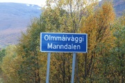 Olmmavivaggi.jpg (Bredde: 180px) Olmmavivaggi.jpg (Bredde: 180px)