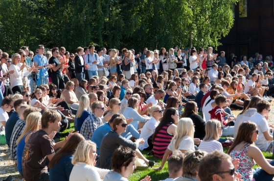 Semesterstart 16. august 2011 (Bredde: 560px) Semesterstart 16. august 2011 (Bredde: 560px)