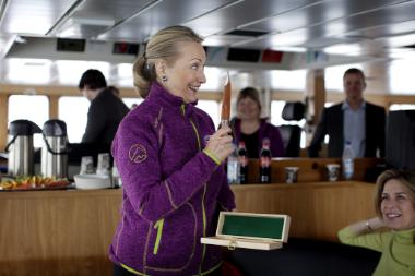 Hillary fikk gave av UiT