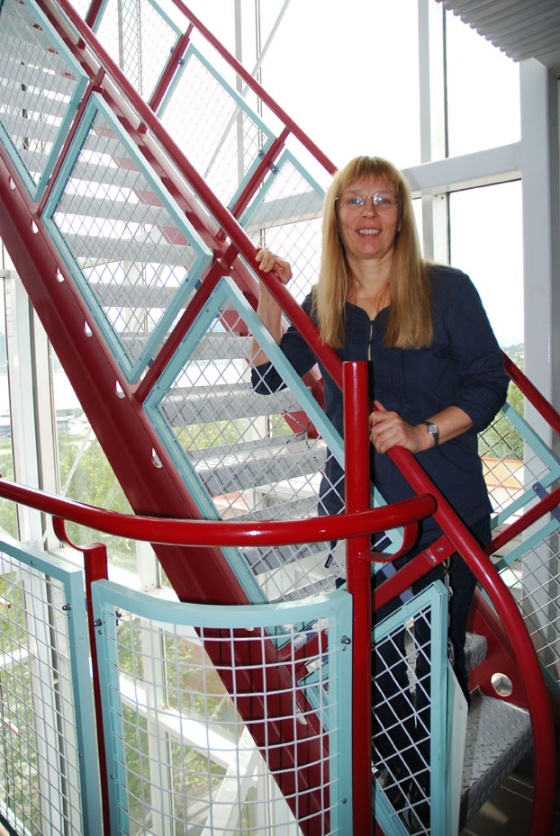 Ellisiv1red.jpg (Bredde: 560px) Ellisiv1red.jpg (Bredde: 560px)