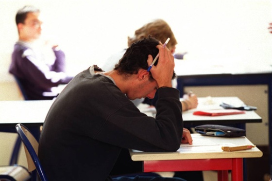 eksamen1.jpg (Bredde: 560px)