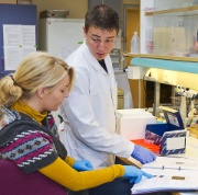 RNA-2_11D0424=1.jpg (Bredde: 180px)