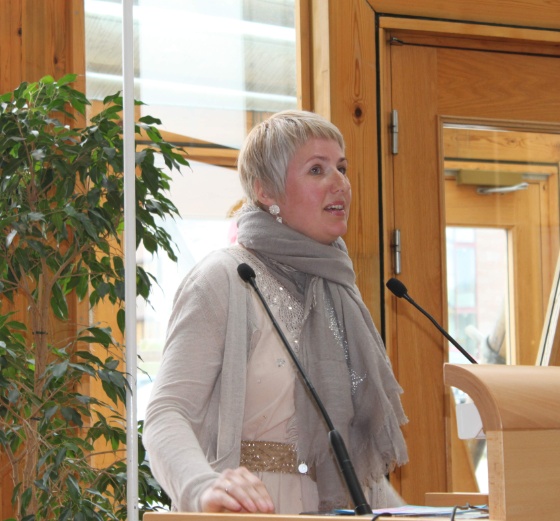 Prodekan utdanning Monica A. Sundset (Bredde: 560px)