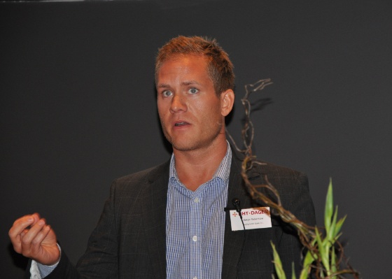 B&oslash;rge Robertsen.jpg (Bredde: 560px)