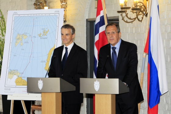 Støre og Lavrov  (Bredde: 560px)