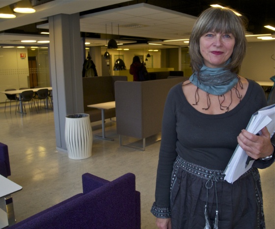 Nanna Hauksdottir, bibliotek.jpg (Bredde: 560px)