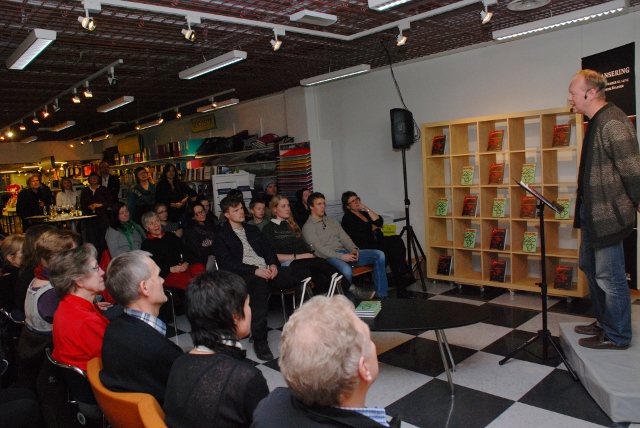 HenningHWles (640x428).jpg