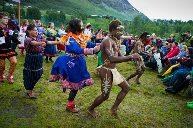 Riddu dans Foto: Ørjan Bertelsen Foto: Ørjan Bertelsen