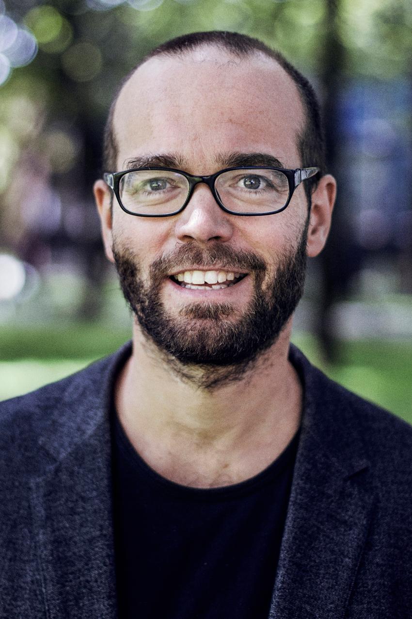 Portrettbilde av Aakvaag, Gunnar Colbj&oslash;rnsen