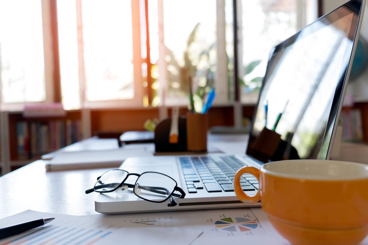 Illustrasjons-/bannerbilde for Learn how to write in LaTeX!