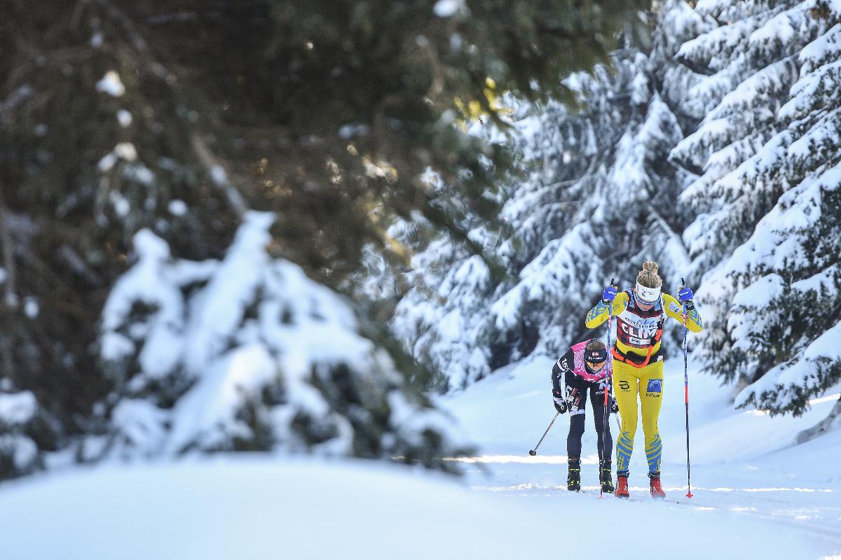Astrid Øyre Slind går skiløp