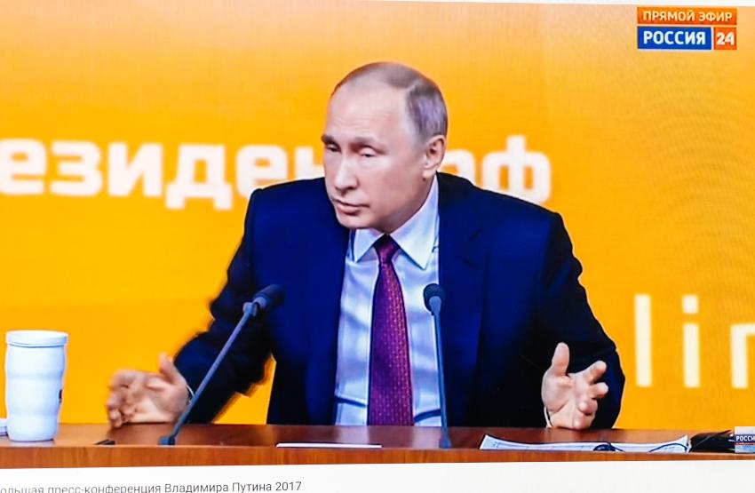 Putin på en TV-sending