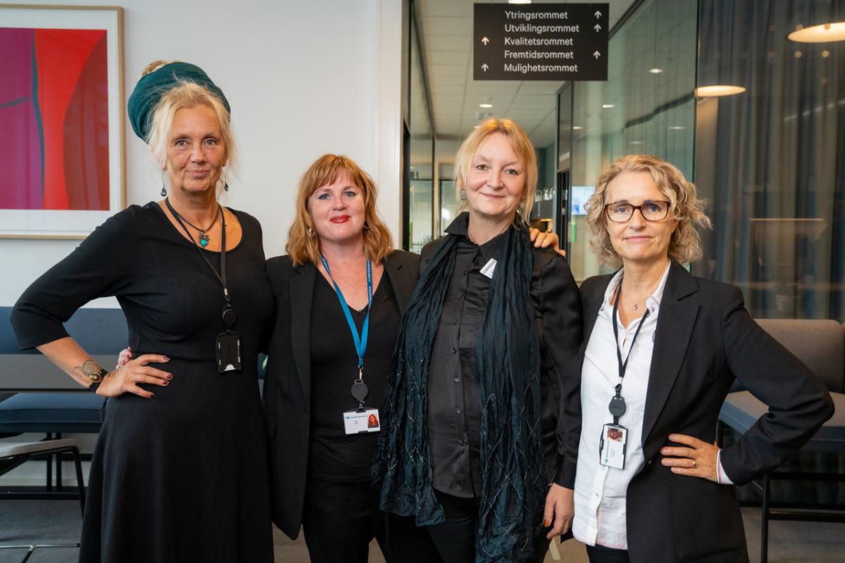 NY RAPPORT: Line Eikenes, (t.v), Rita Sørly, Vår Mathisen og Karin Yan Kallevik fra da rapporten ble lagt frem. 