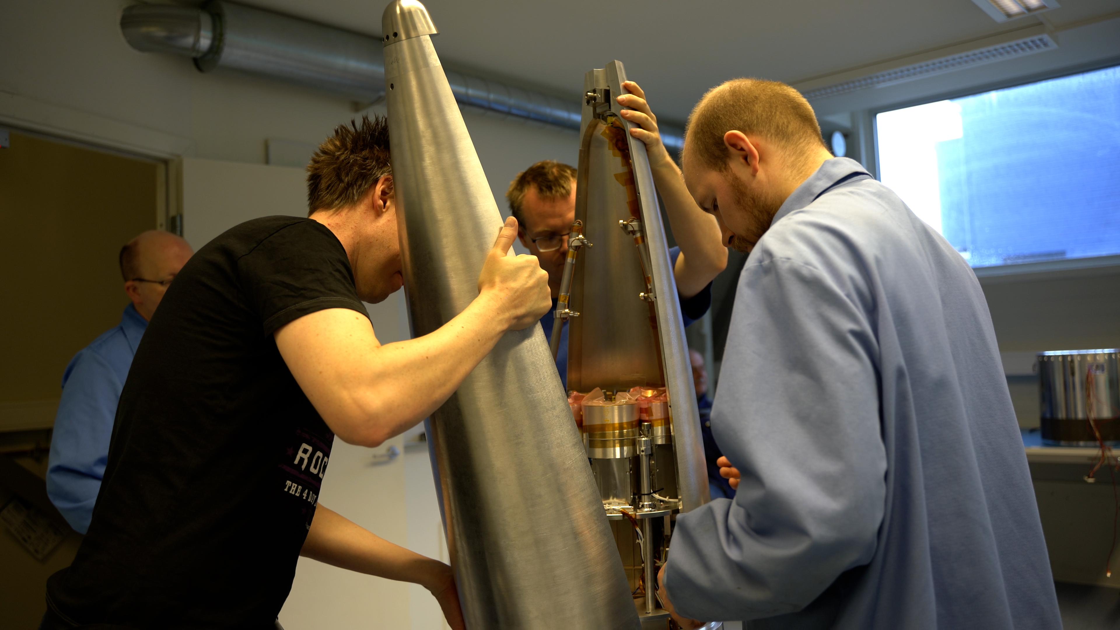 Nesekone monteres0 1.jpg