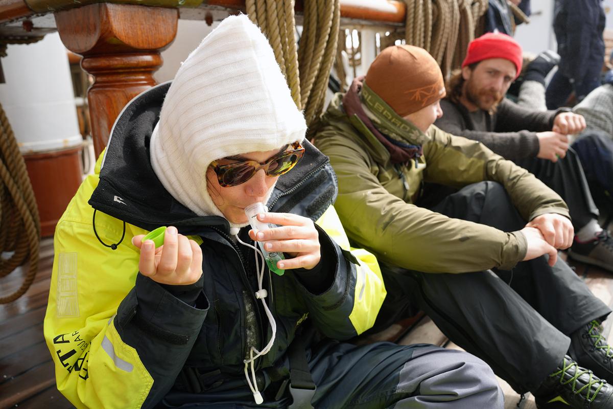 Emma Gourrion fra Université Paris Cité gir sitt bidrag til forskningen.