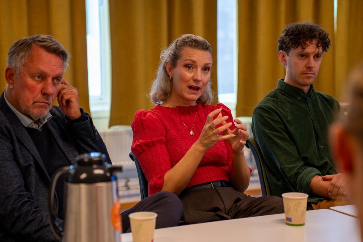 Digitaliseringsminister Karianne Tung på besøk ved UiTs campus i Tromsø.