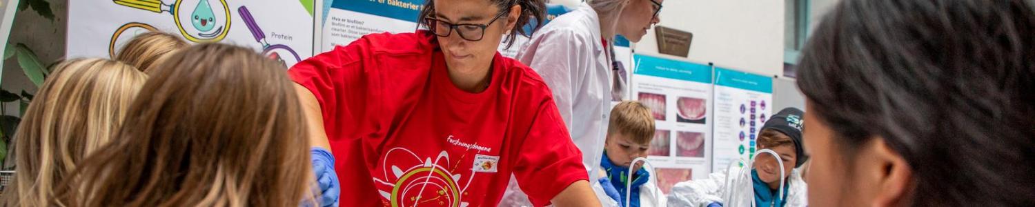 Illustrasjons-/bannerbilde for Åpen dag på Nordnorsk vitensenter og Universitetsbiblioteket