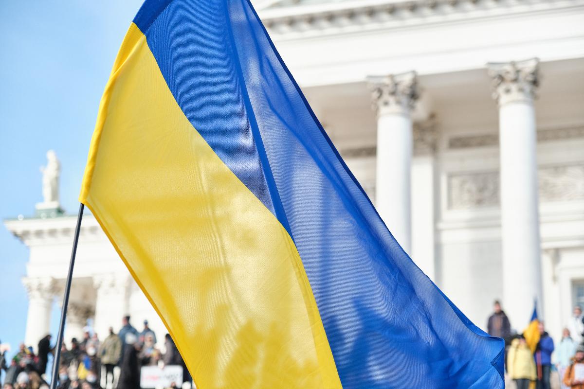 ukrainsk flagg vaier