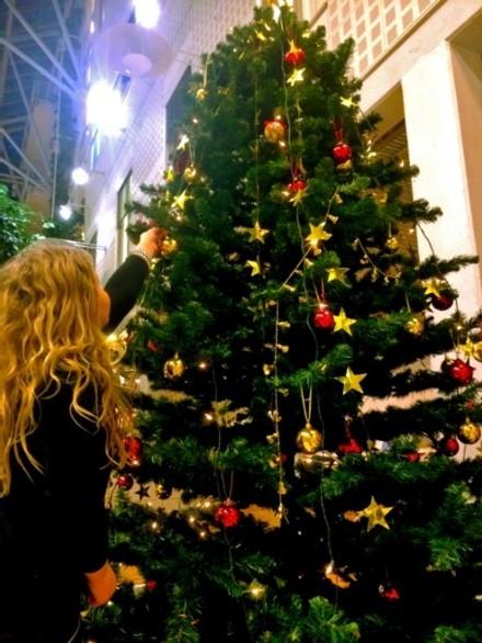 Illustrasjonsbilde for Juletrefest for Helsefak ansatte med barn og barnebarn søndag 11.01.26