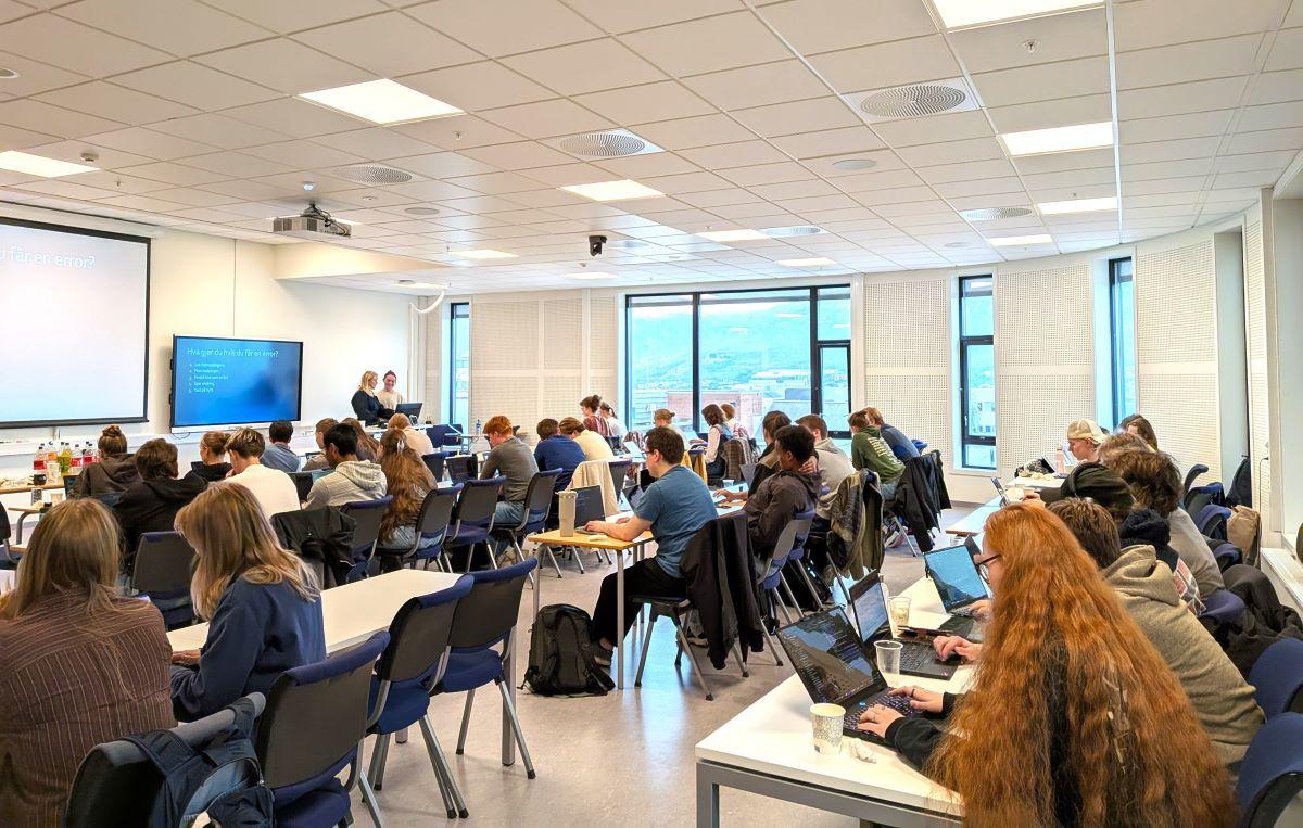 Studenter i klasserom