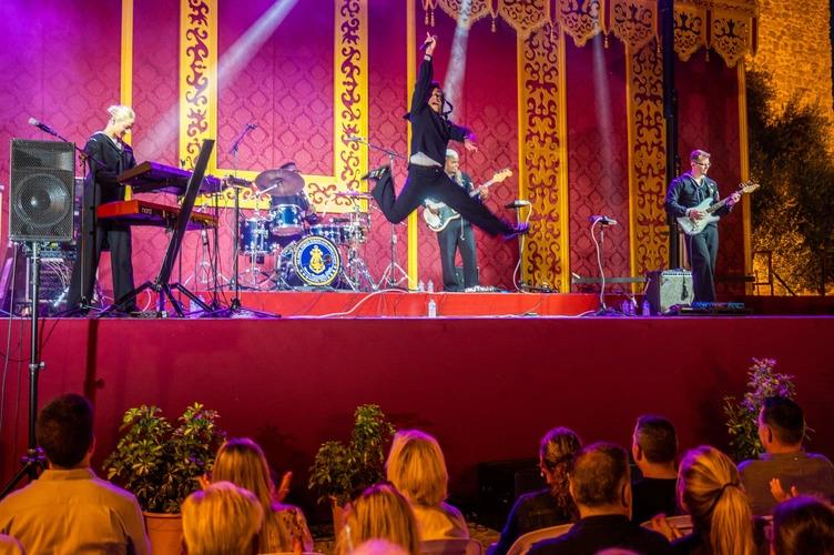 Illustrasjons-/bannerbilde for Lunsjkonsert med Flagship Rock Band 