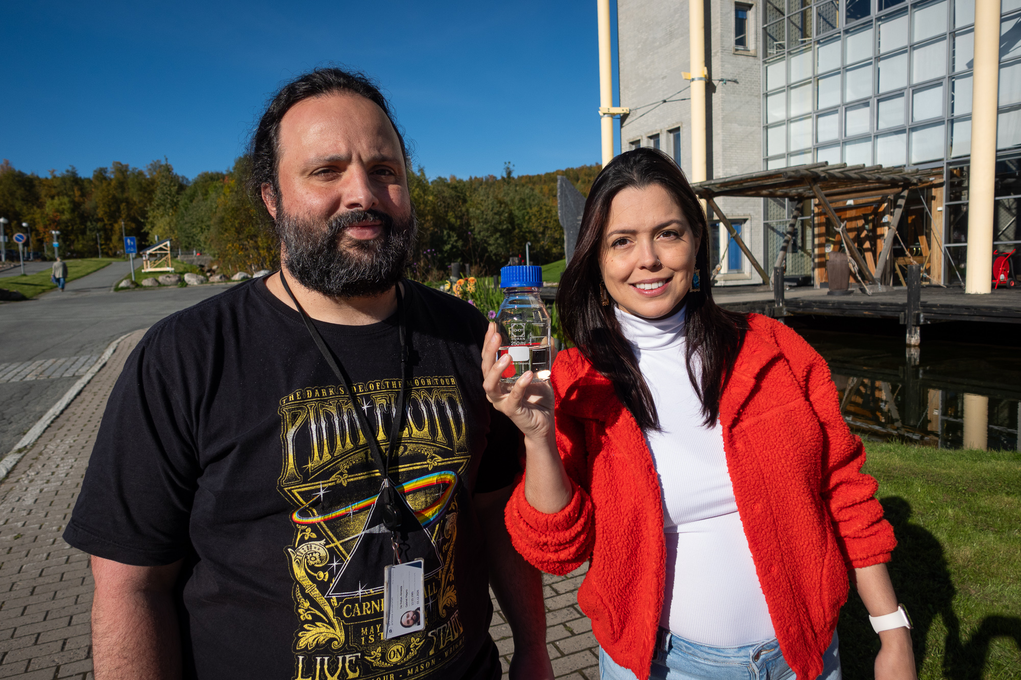 juliana_tatara_gabriel almeida_gigantvirus_110926_2000px-4.jpg Gabriel de Freitas Almeida and Juliana Tatara