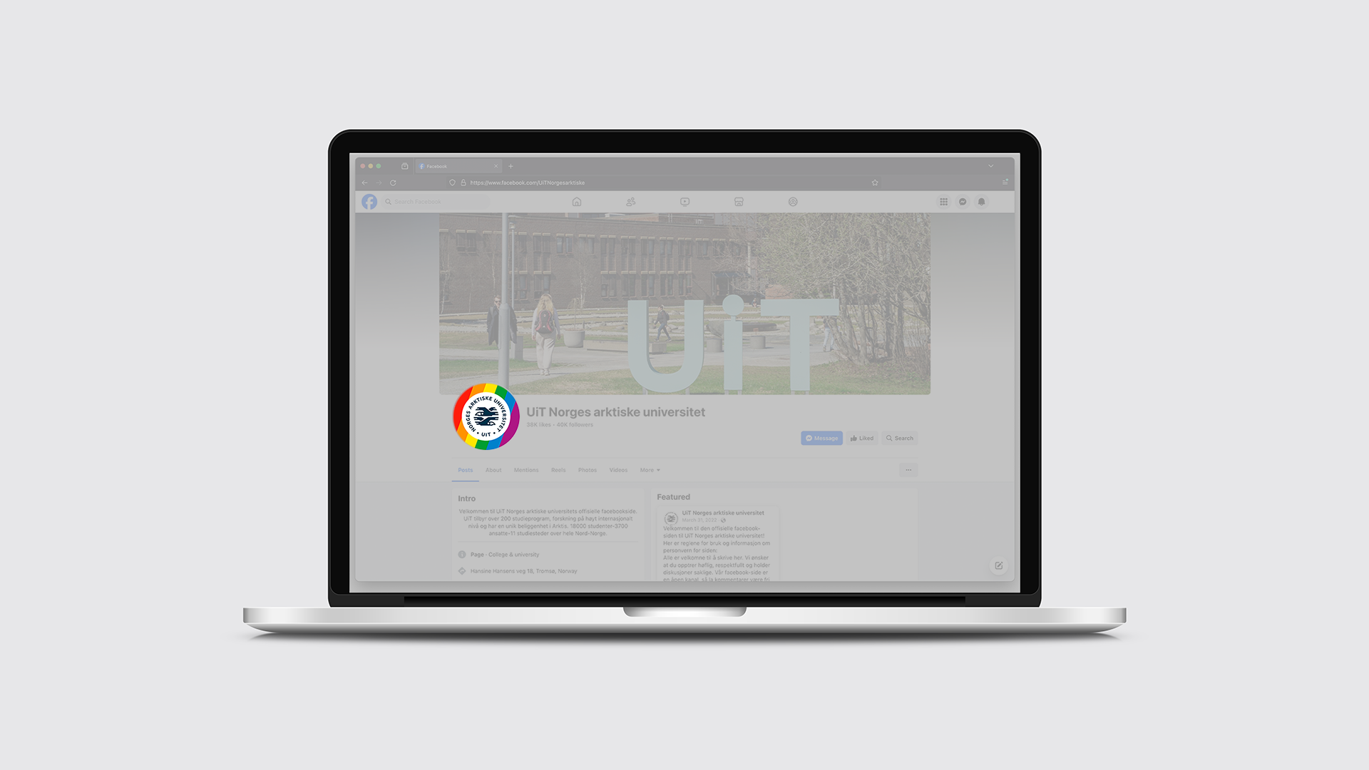 UiTs logo på sosiale medier under pridemarkering